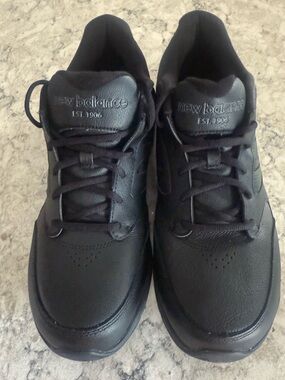 New Balance 928v3 Men's Size 12B Width Black Leather Shoes NWOB